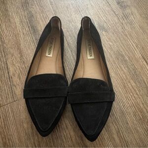 Steve Madden Suede Flats